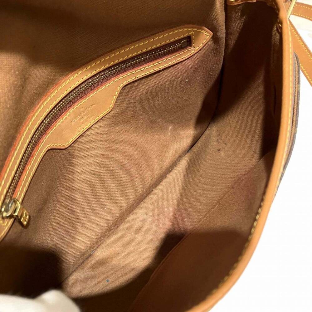LOUIS VUITTON Brown Monogram Canvas Shoulder Bag - Picture 5 of 9